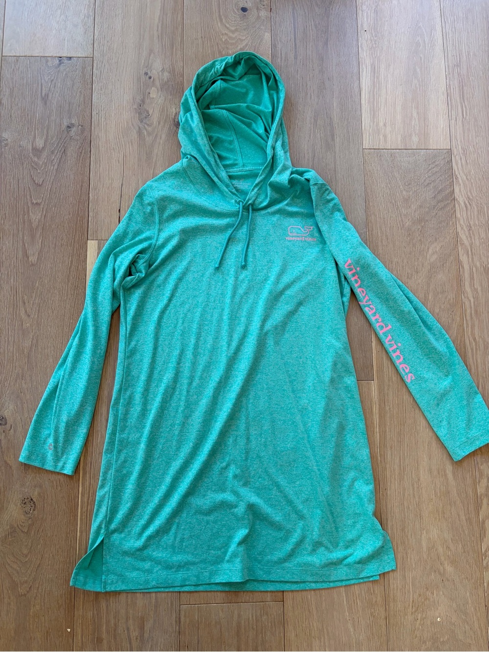 Vineyard Vines performance beach swim coverup hoodie tunic - size medium